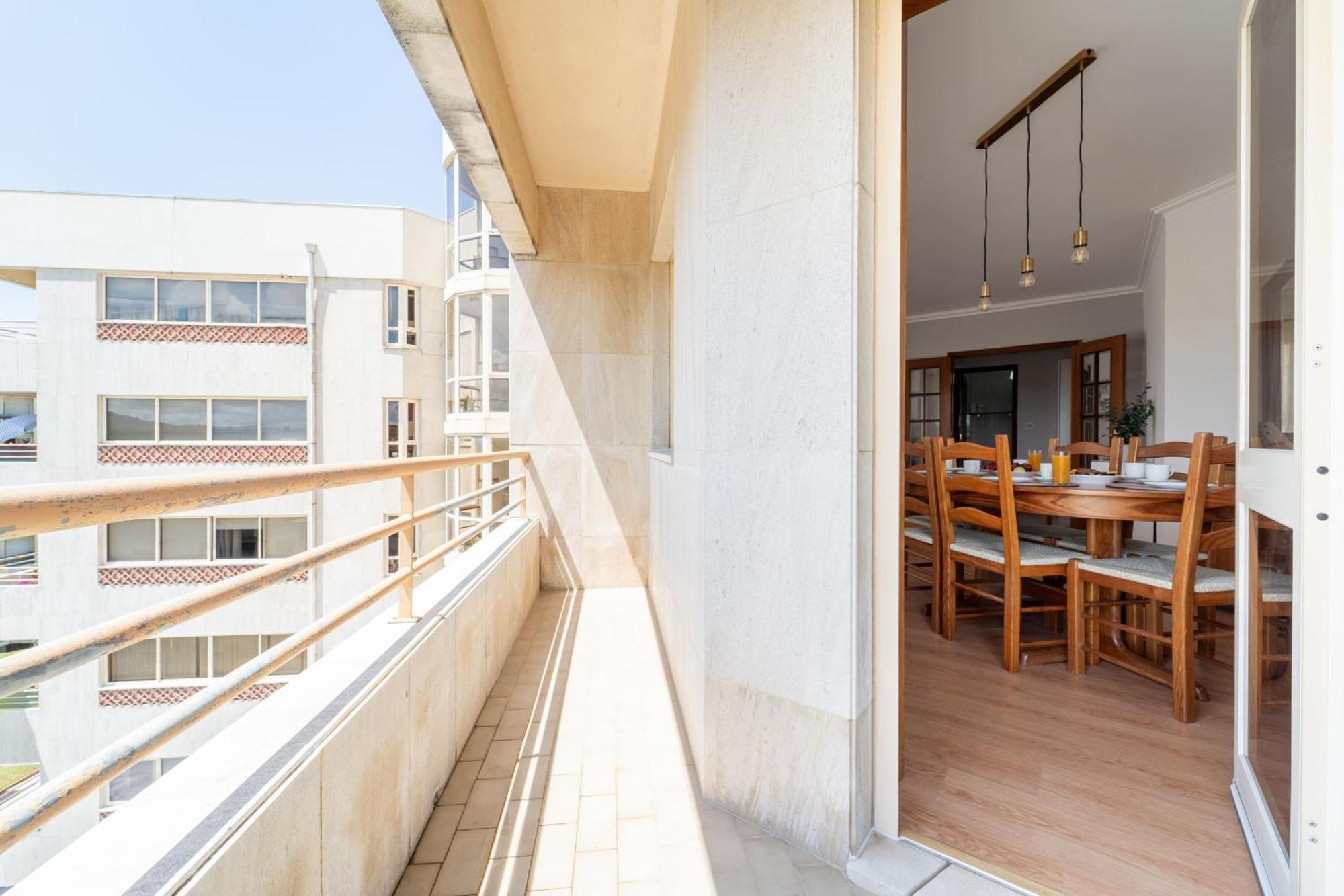Apartment Flat By House And People *