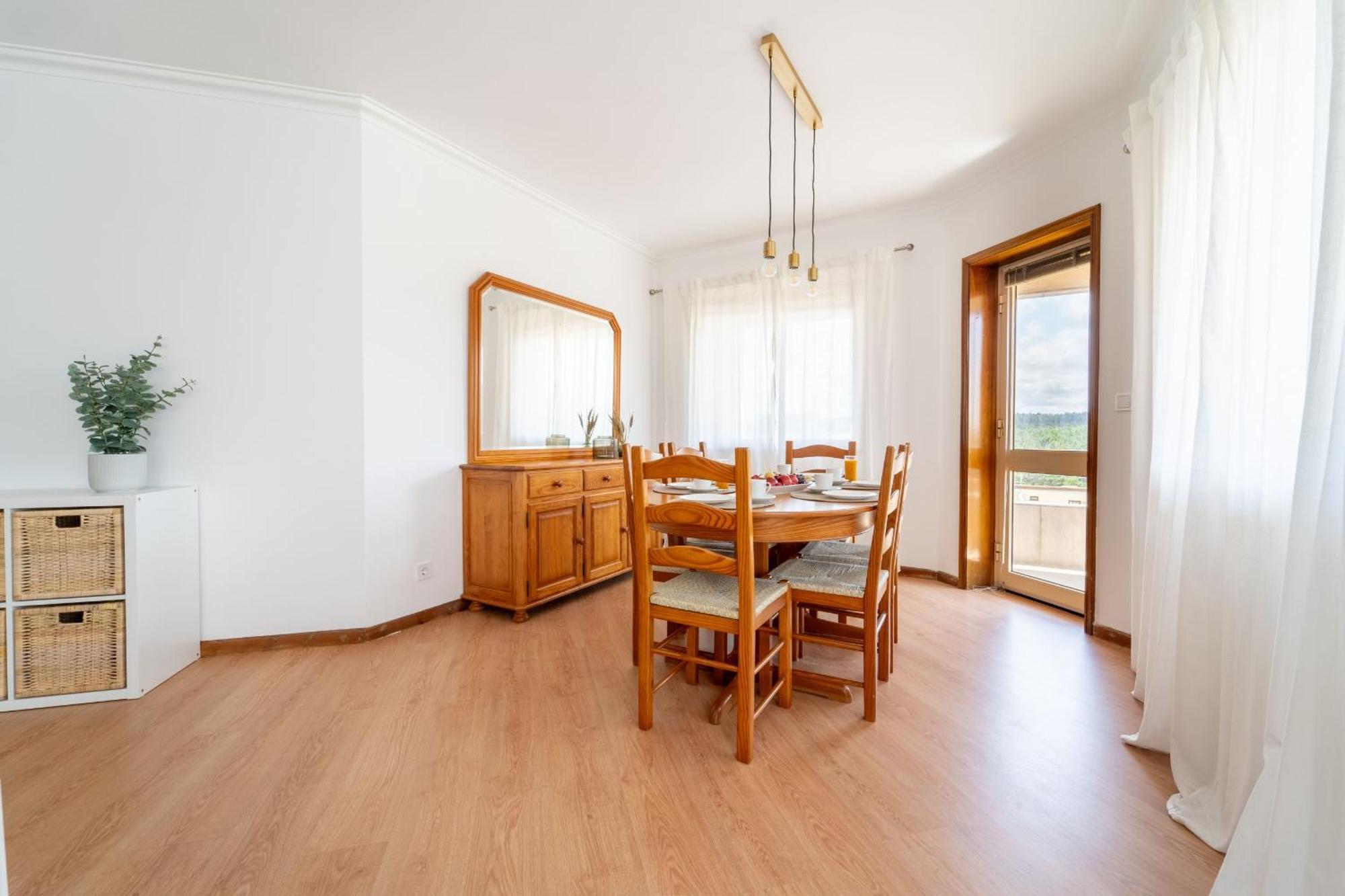Flat By House And People * Viana do Castelo